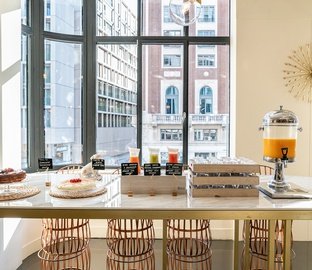 Desayuno  Vincci Capitol Madrid