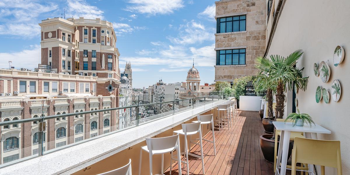 ROOFTOP PANORAMA Vincci Capitol 4* Madrid ROOFTOP PANORAMA Vincci Capitol 4* Madrid